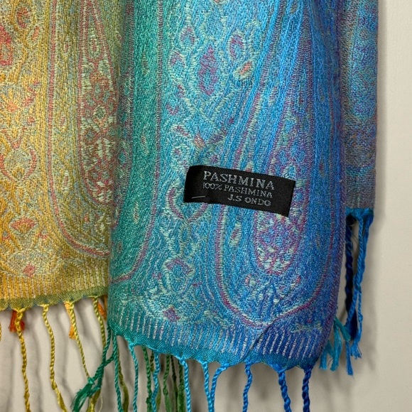 Rainbow Paisley Pashmina Shawl Scarf 100% Pashmina Fringe Wrap - Picture 2 of 4
